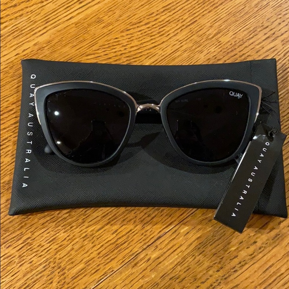 Quay Australia My Girl Sunglasses Black/Smoke